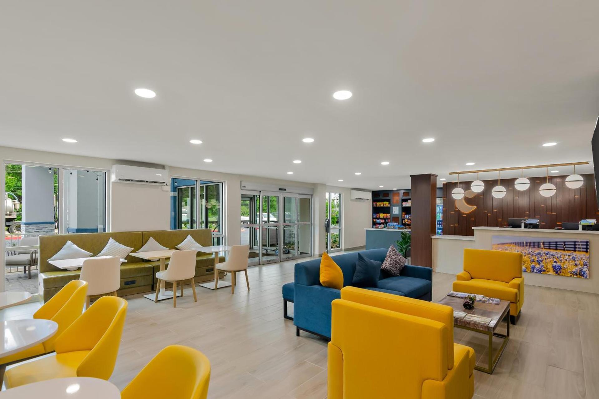Comfort Inn Conroe photo 80