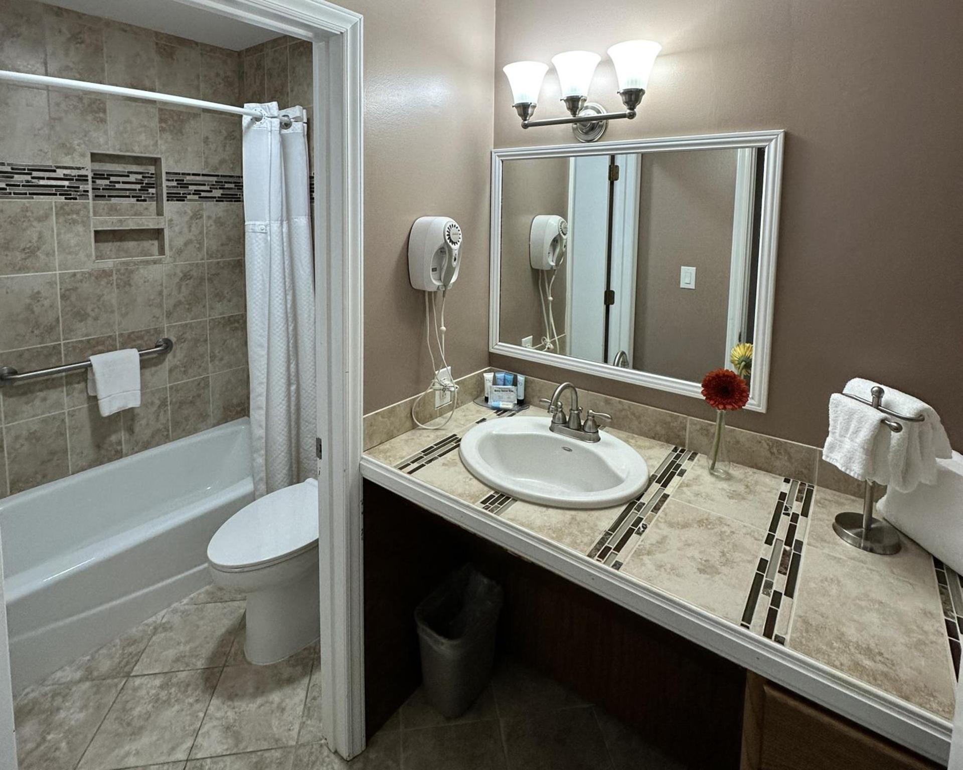 Blowing Rock Inn photo 37