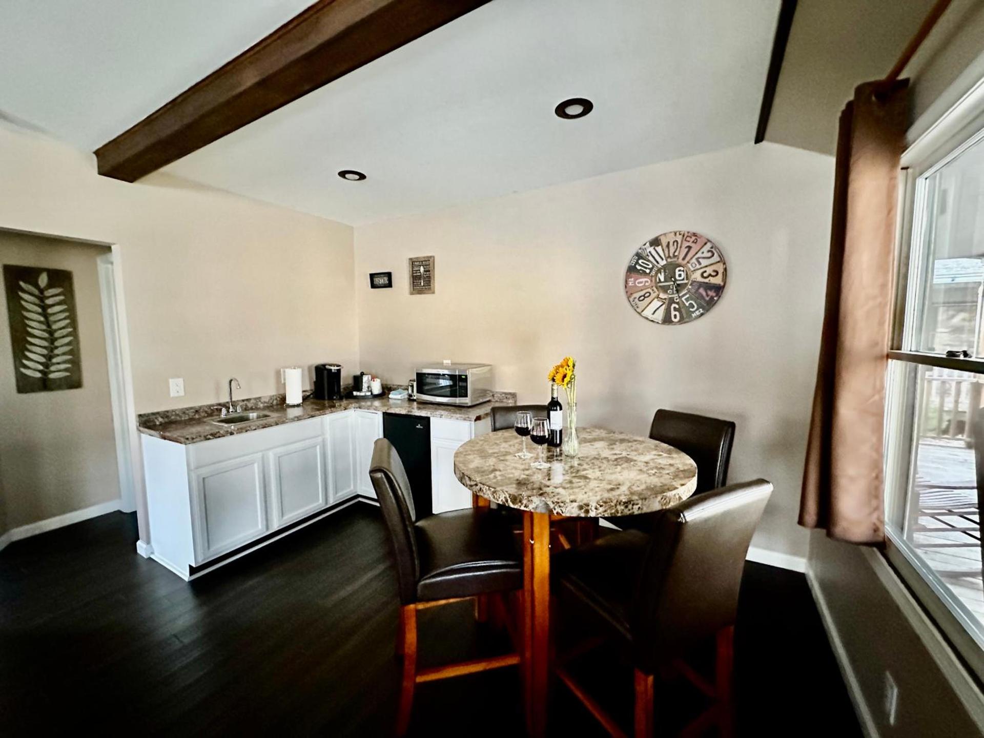 Blowing Rock Inn photo 34