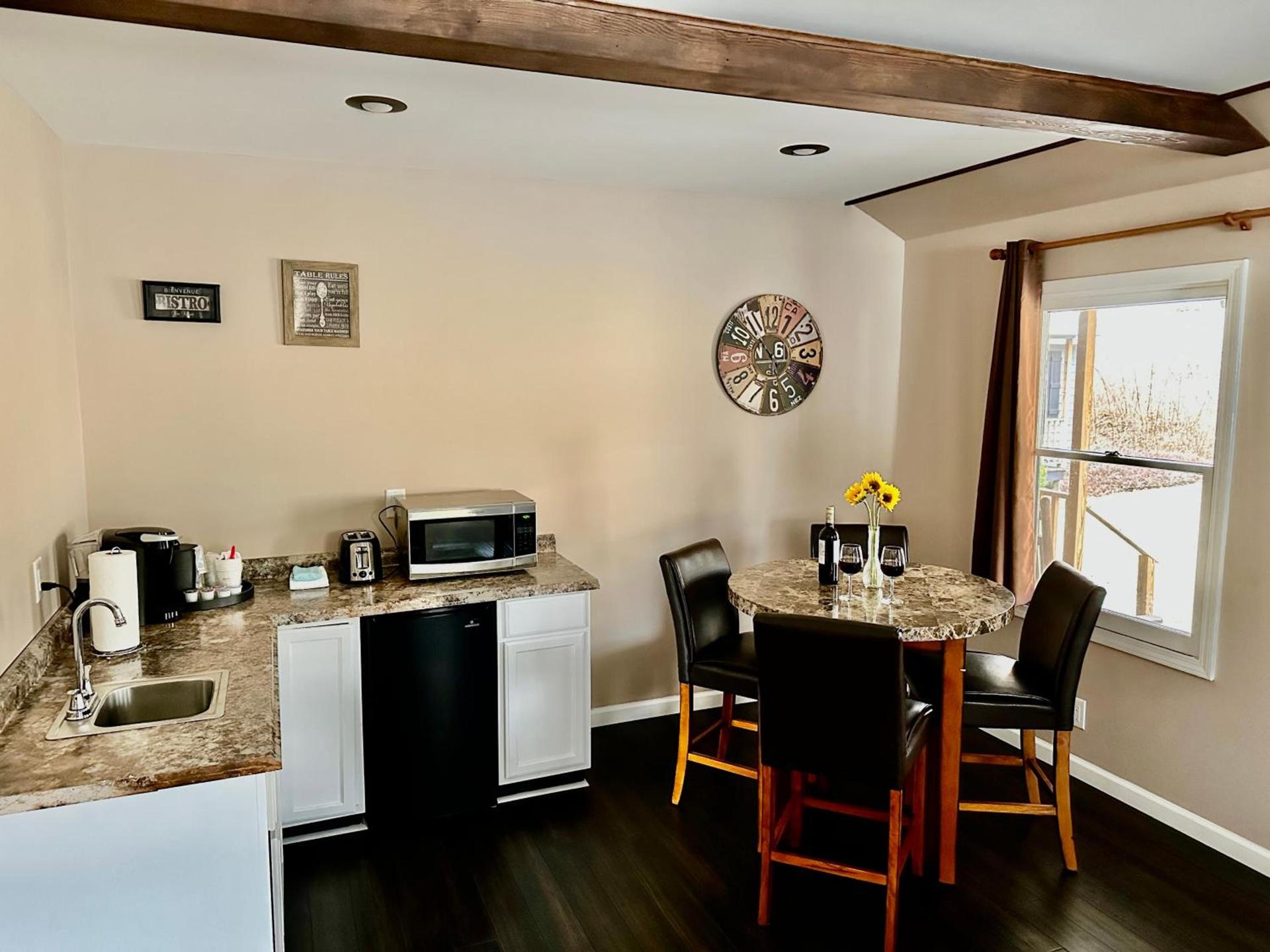 Blowing Rock Inn photo 35