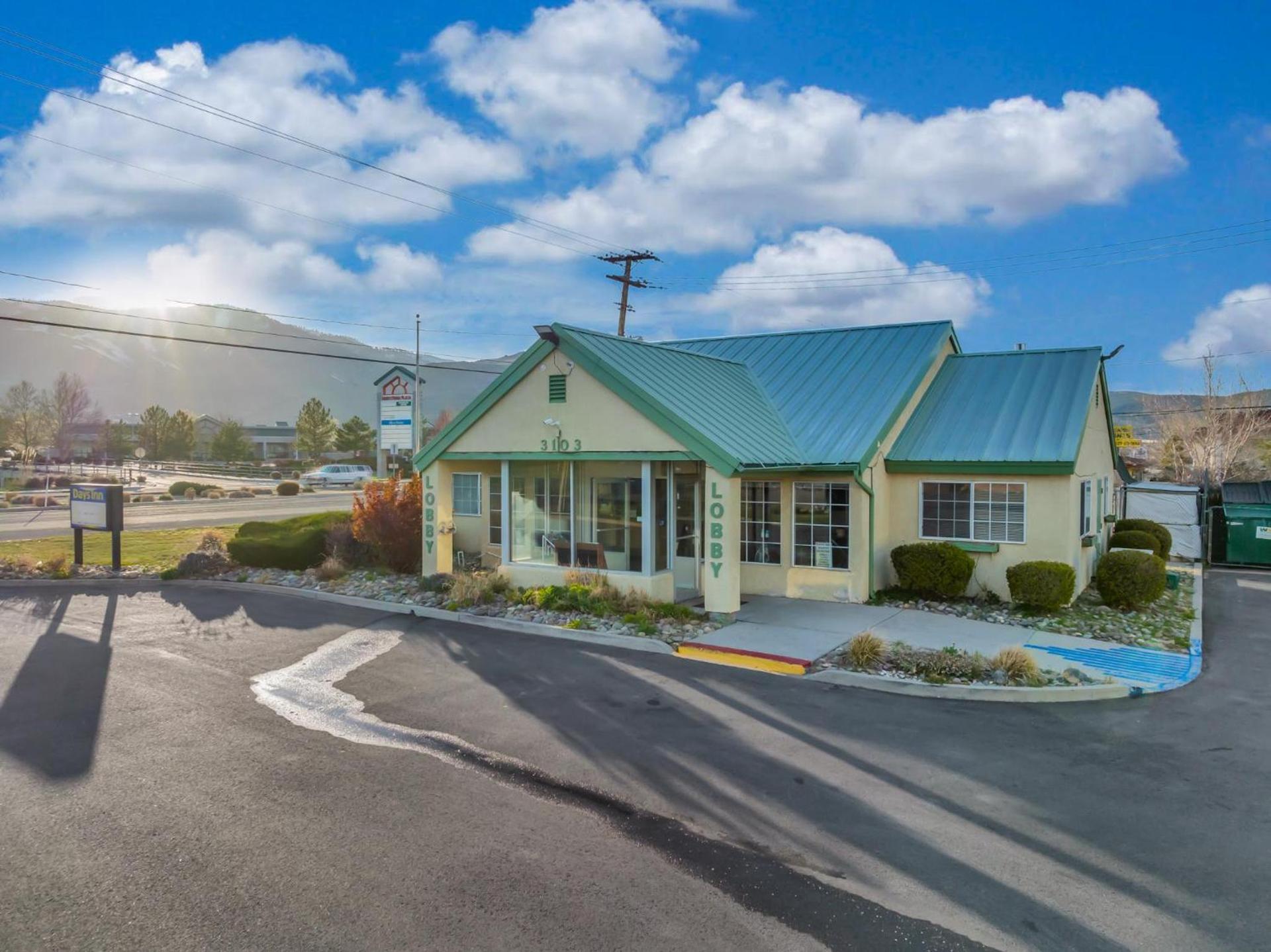 Days Inn by Wyndham Carson City photo 55