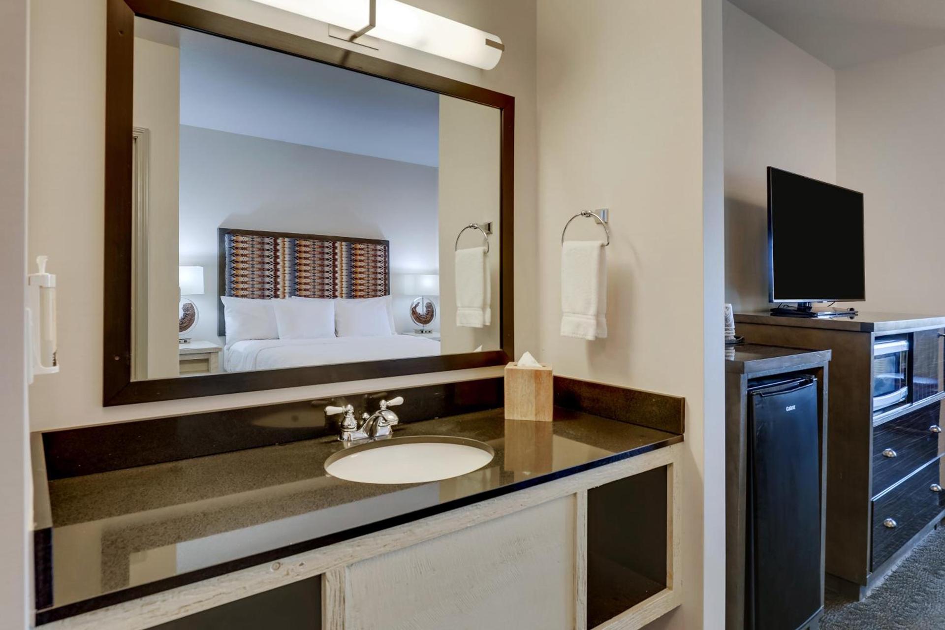 Stoney Creek Hotel Tulsa - Broken Arrow photo 36
