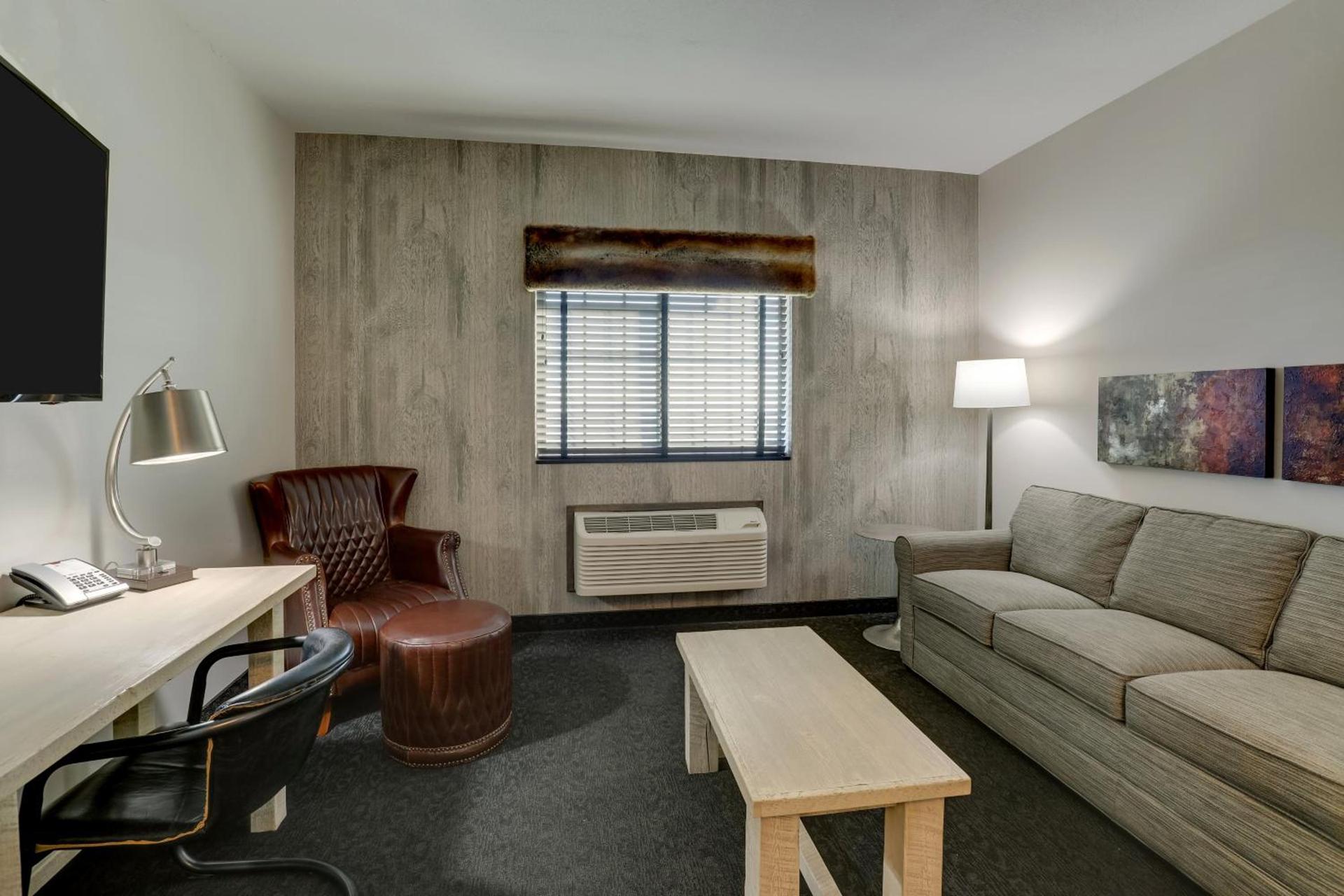 Stoney Creek Hotel Tulsa - Broken Arrow photo 38