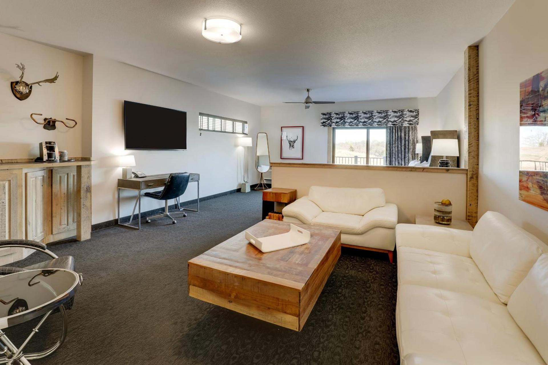 Stoney Creek Hotel Tulsa - Broken Arrow photo 60