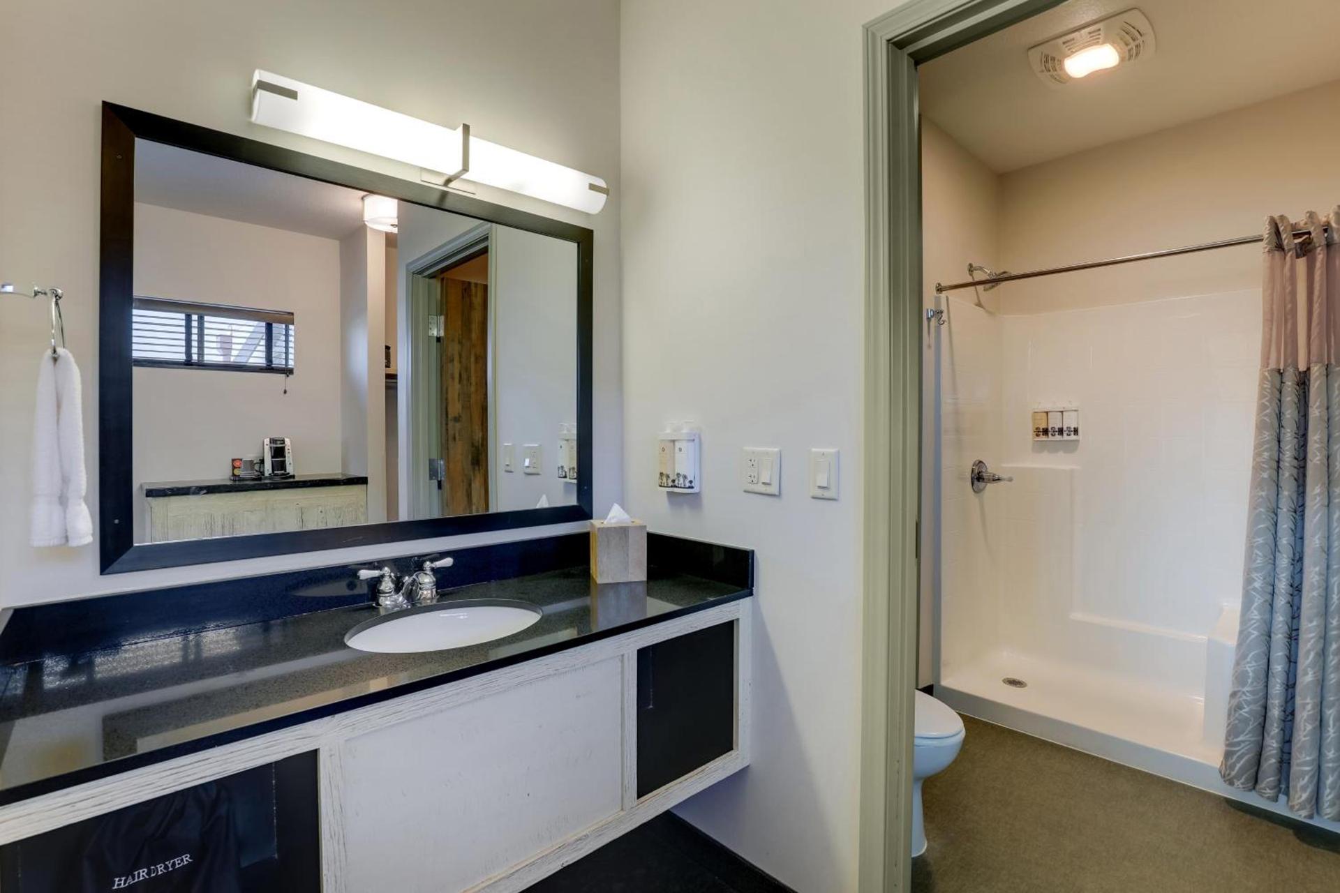 Stoney Creek Hotel Tulsa - Broken Arrow photo 76