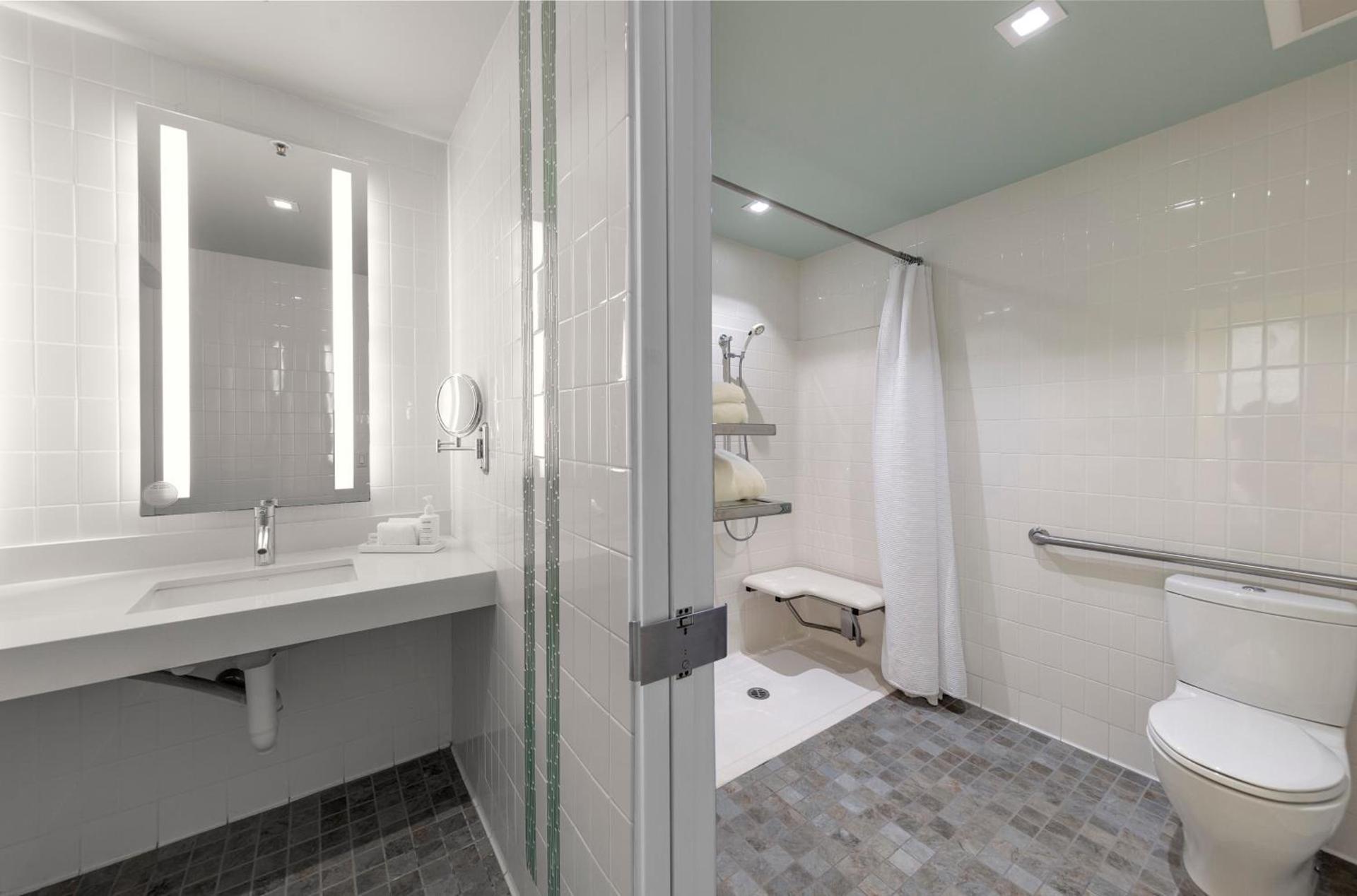 Riviera Beach House photo 31