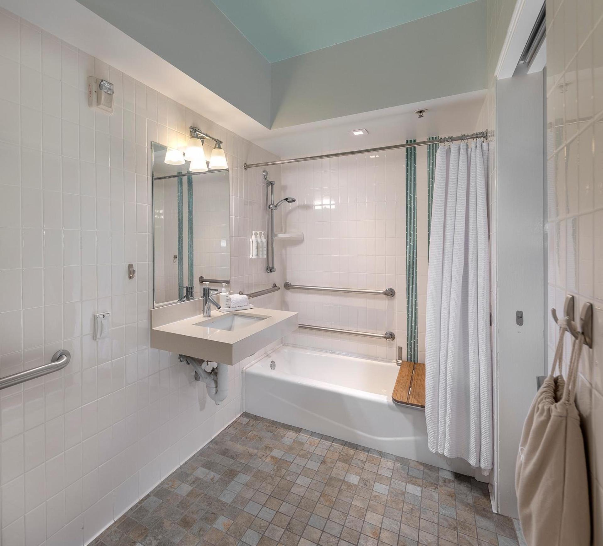 Riviera Beach House photo 22