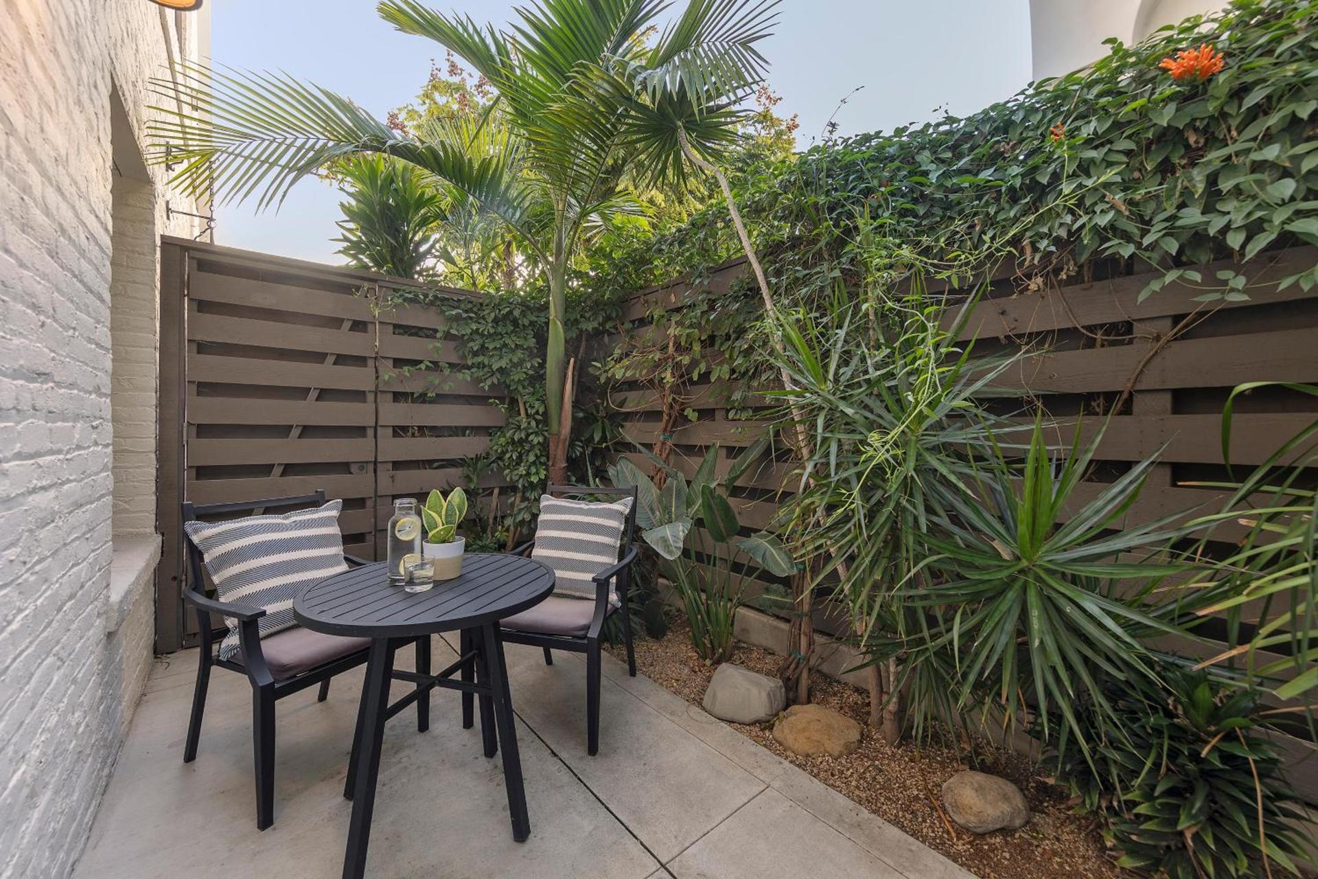 Riviera Beach House photo 2