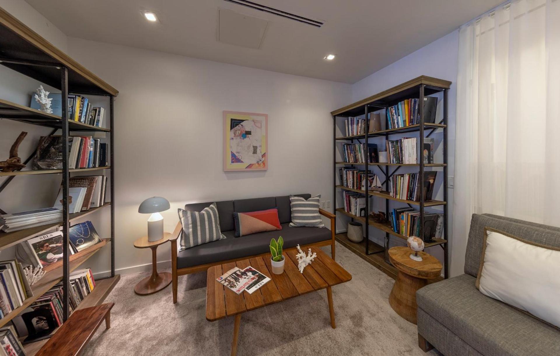 Riviera Beach House photo 48