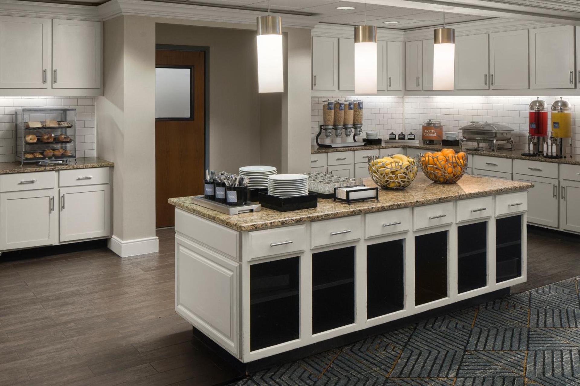 Homewood Suites by Hilton Hillsboro Beaverton photo 45