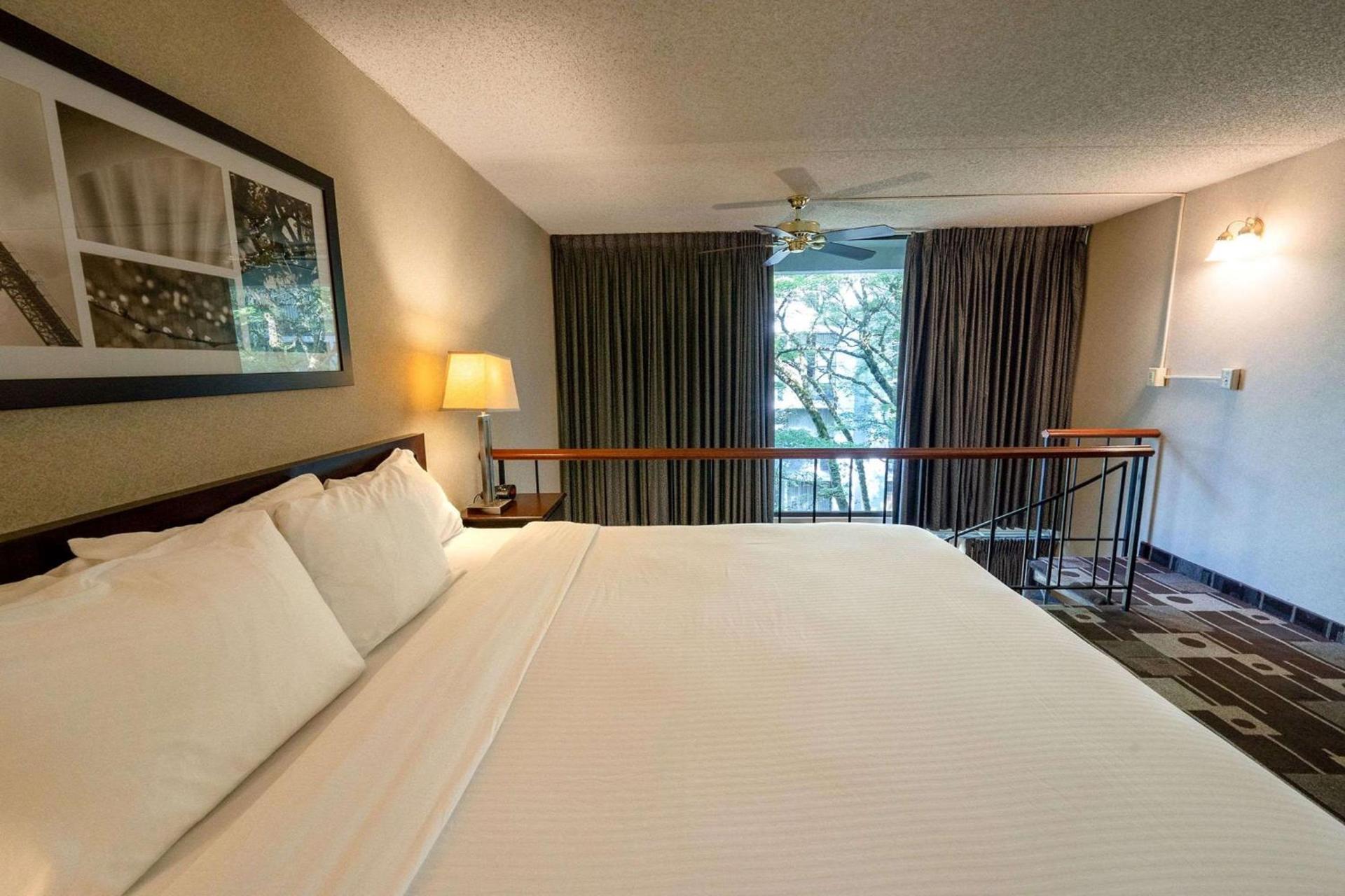 Hotel 116, A Coast Hotel Bellevue photo 32