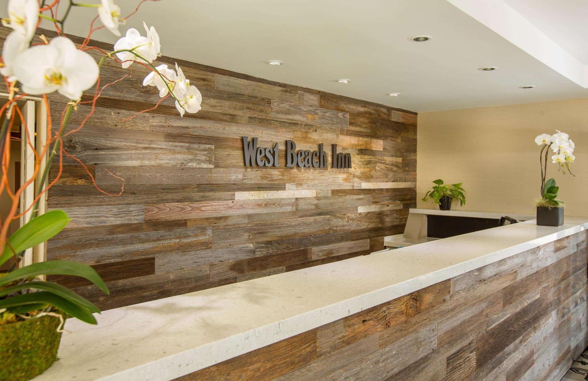 West Beach Inn, a Coast Hotel photo 3
