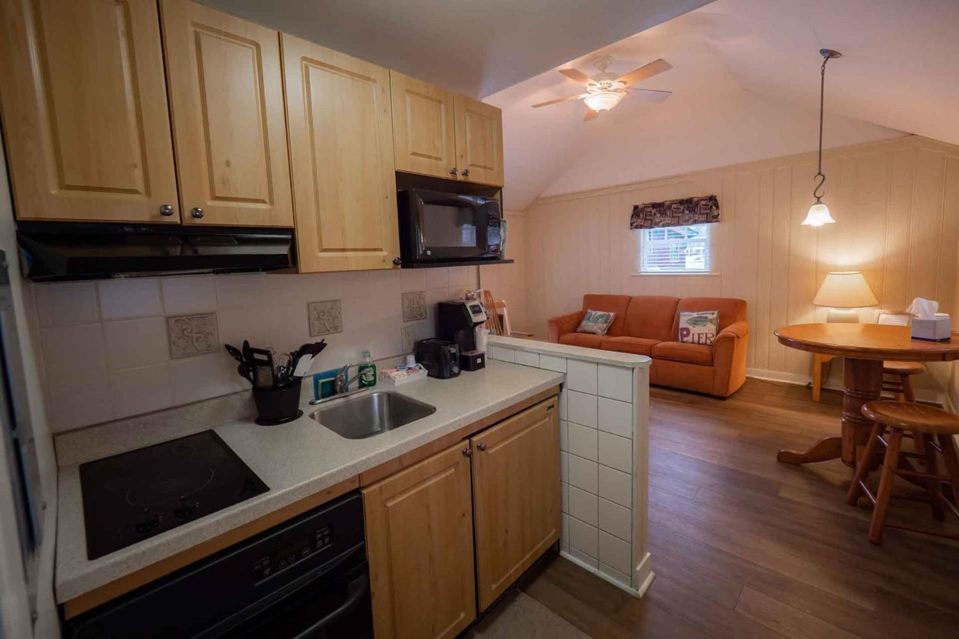 The Snowshoe Lodge photo 10