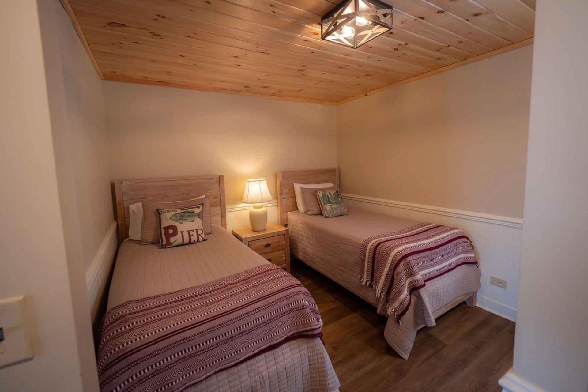 The Snowshoe Lodge photo 18