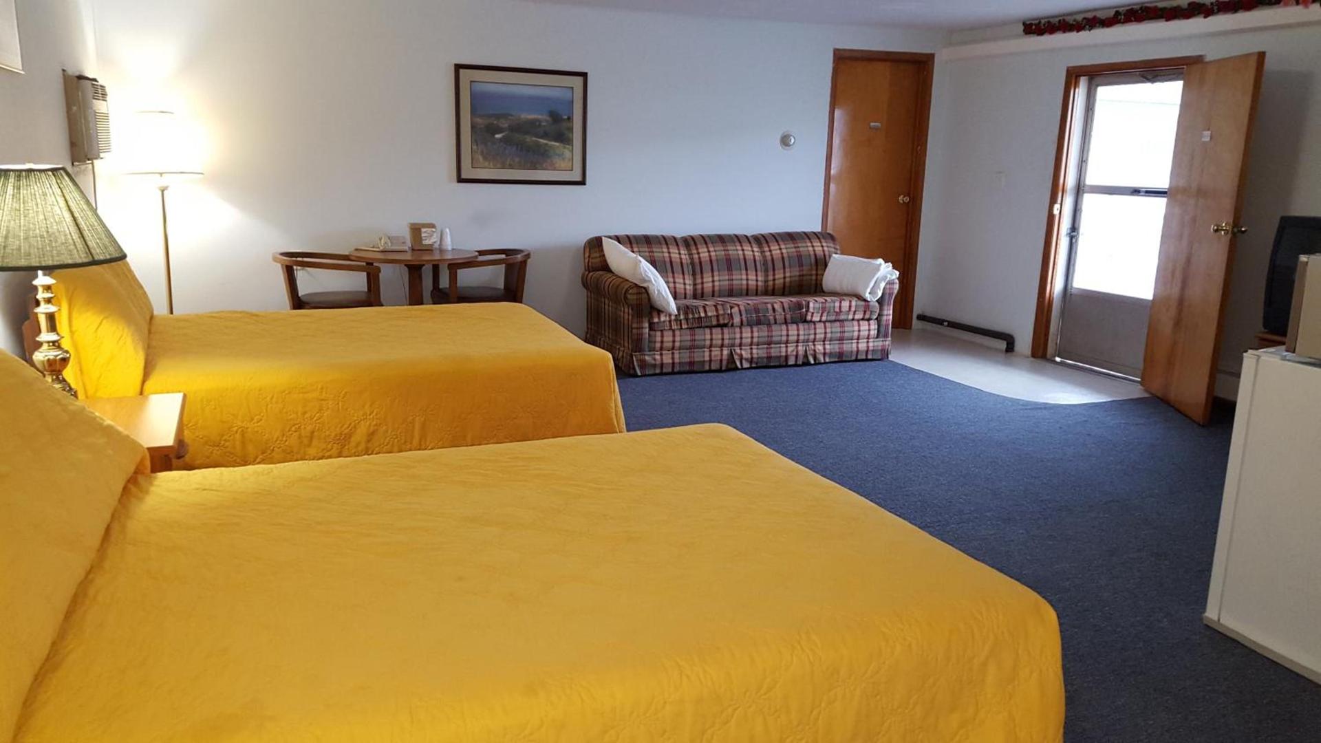 Budget Inn photo 8
