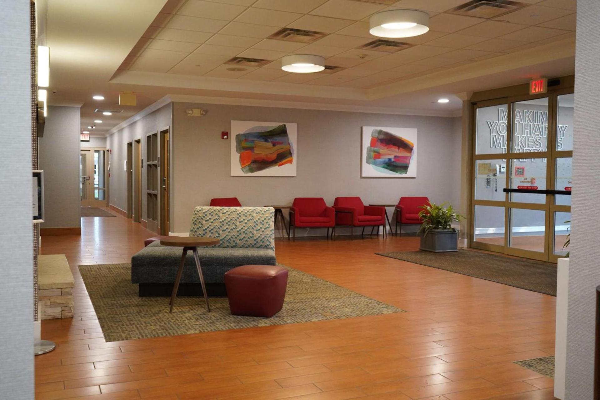 Hampton Inn & Suites Chicago/Aurora photo 38