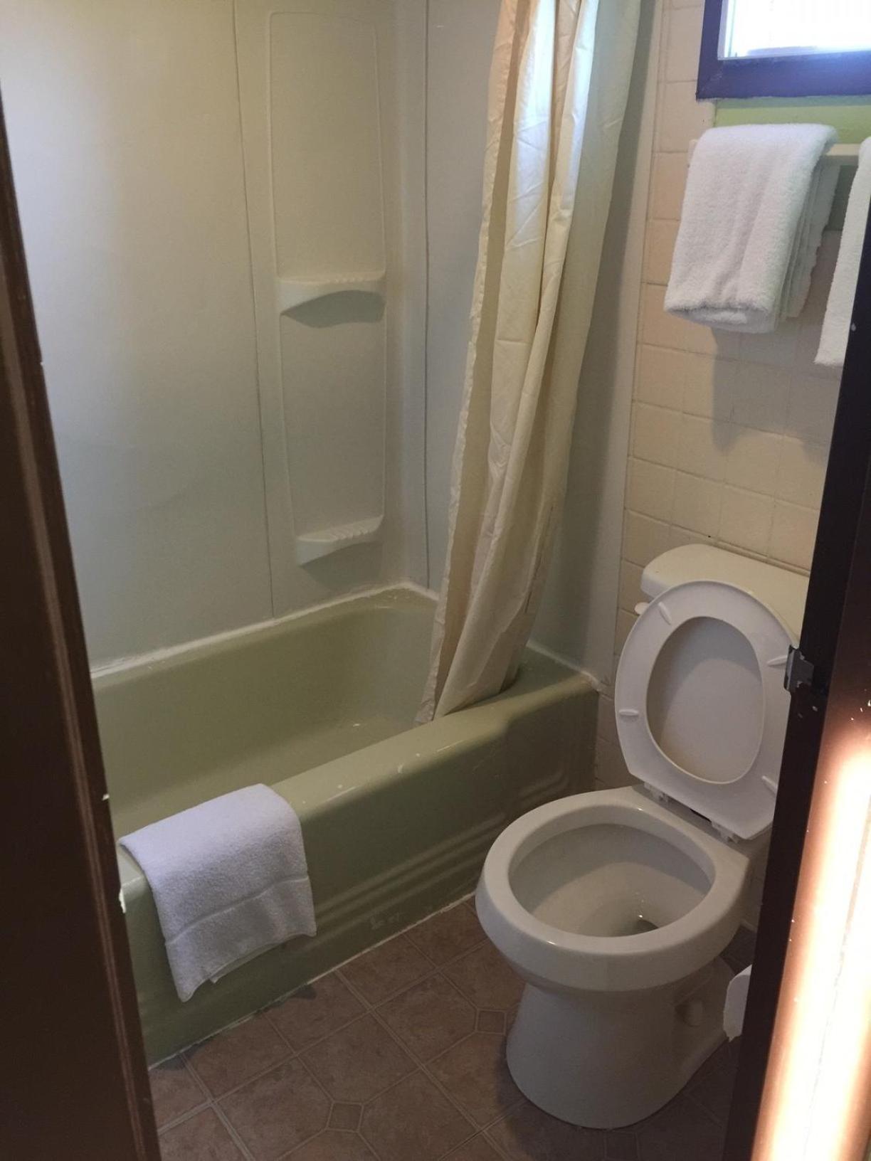 Statesman Inn photo 19