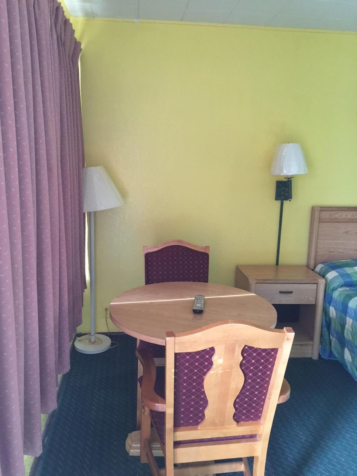 Statesman Inn photo 24
