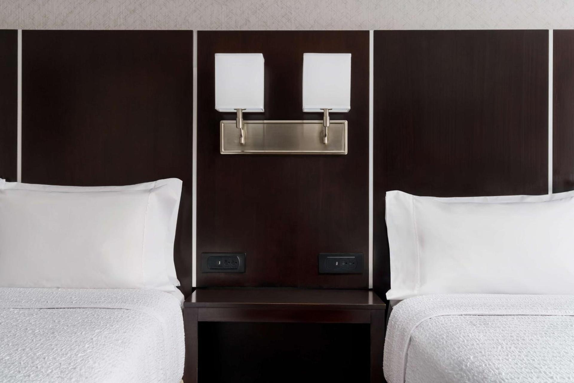 Hampton Inn Times Square Central photo 21