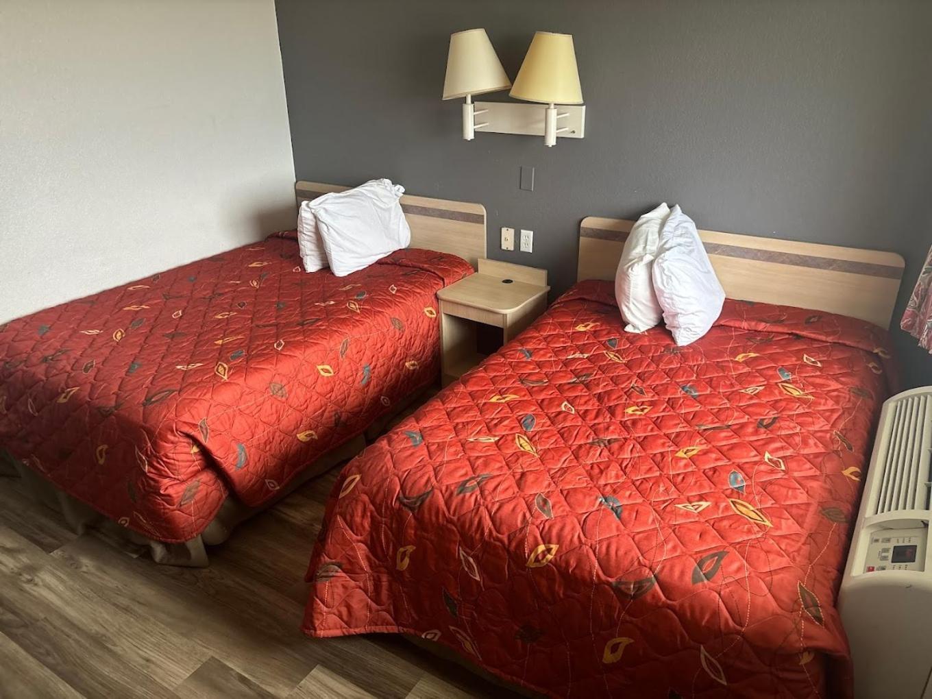 Regency Inn Tulsa photo 22