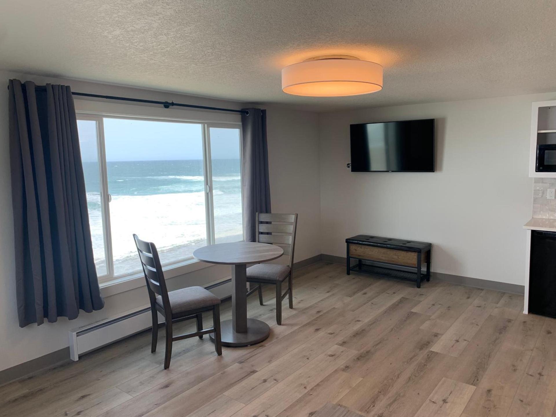West Beach Suites photo 51