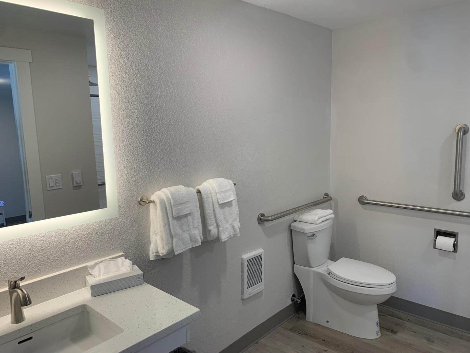 West Beach Suites photo 46