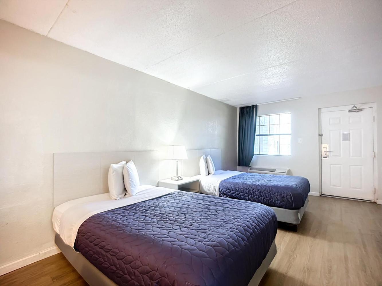 SoHo Inn and Suites Jacksonville North photo 8