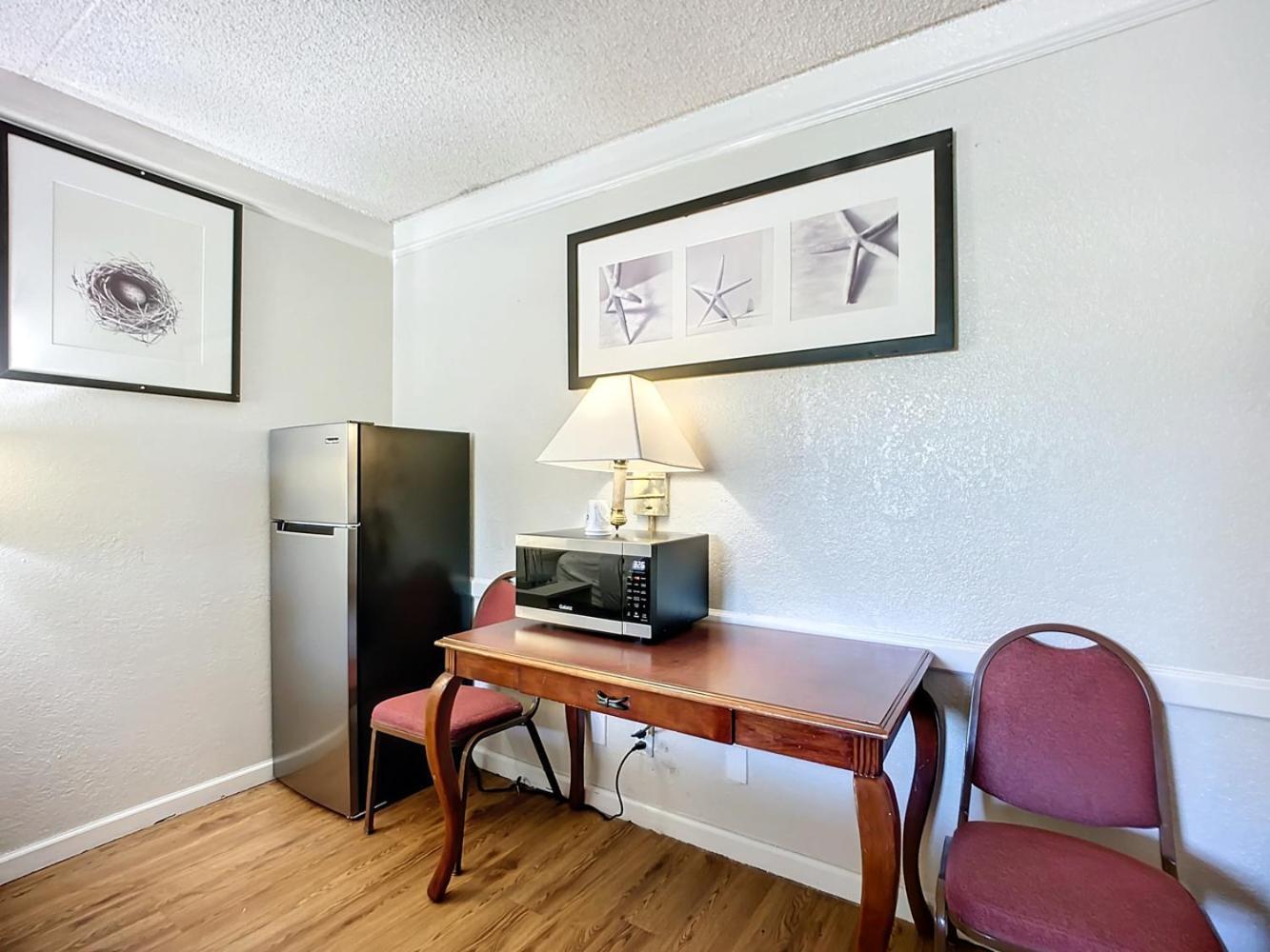 SoHo Inn and Suites Jacksonville North photo 17