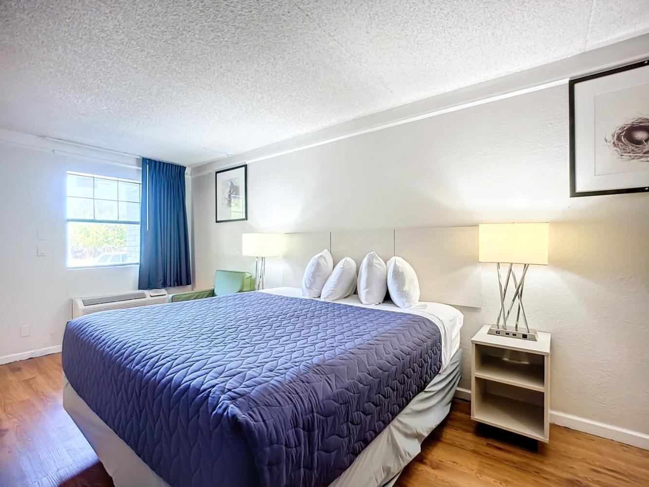 SoHo Inn and Suites Jacksonville North photo 25