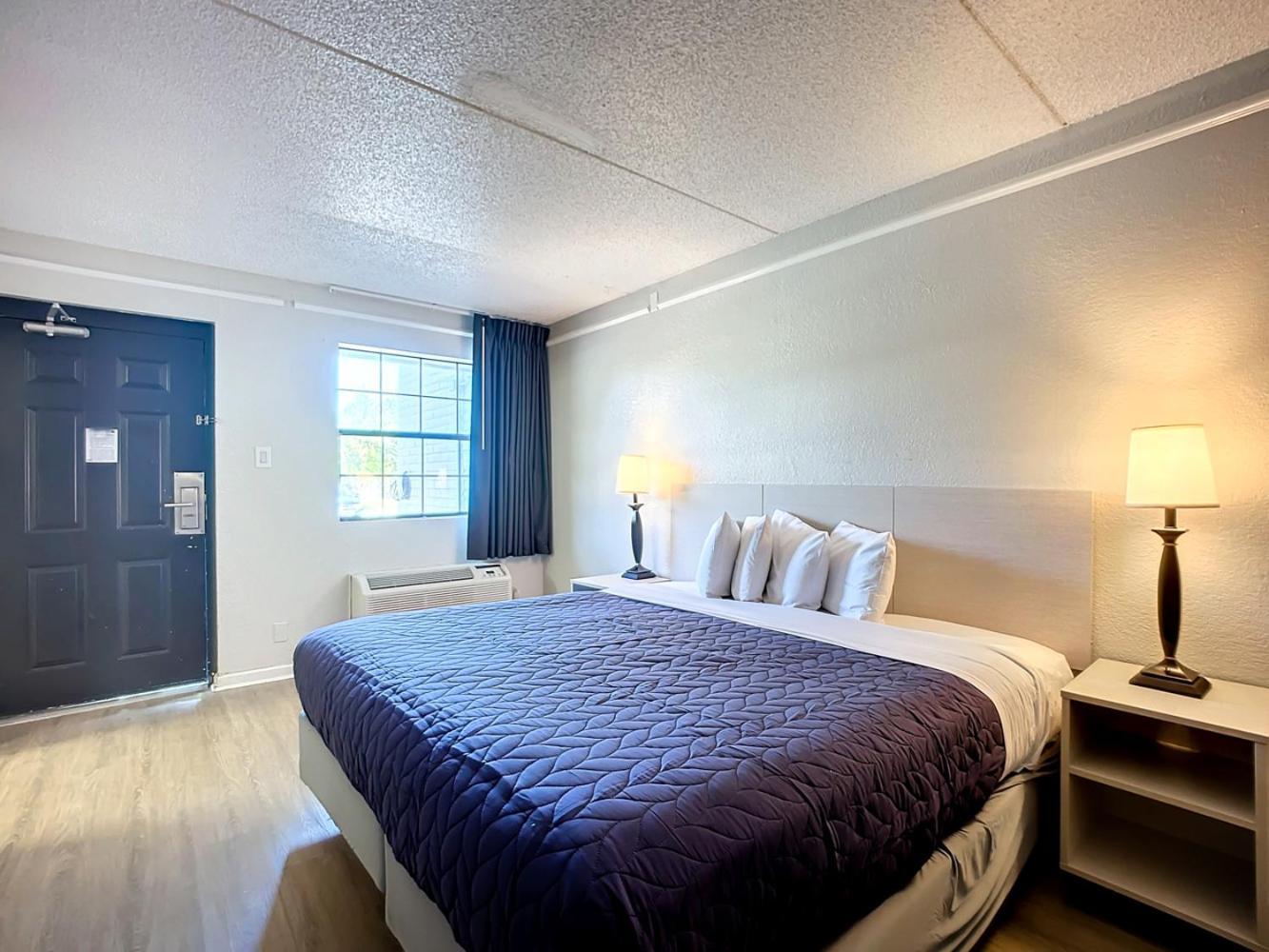 SoHo Inn and Suites Jacksonville North photo 19