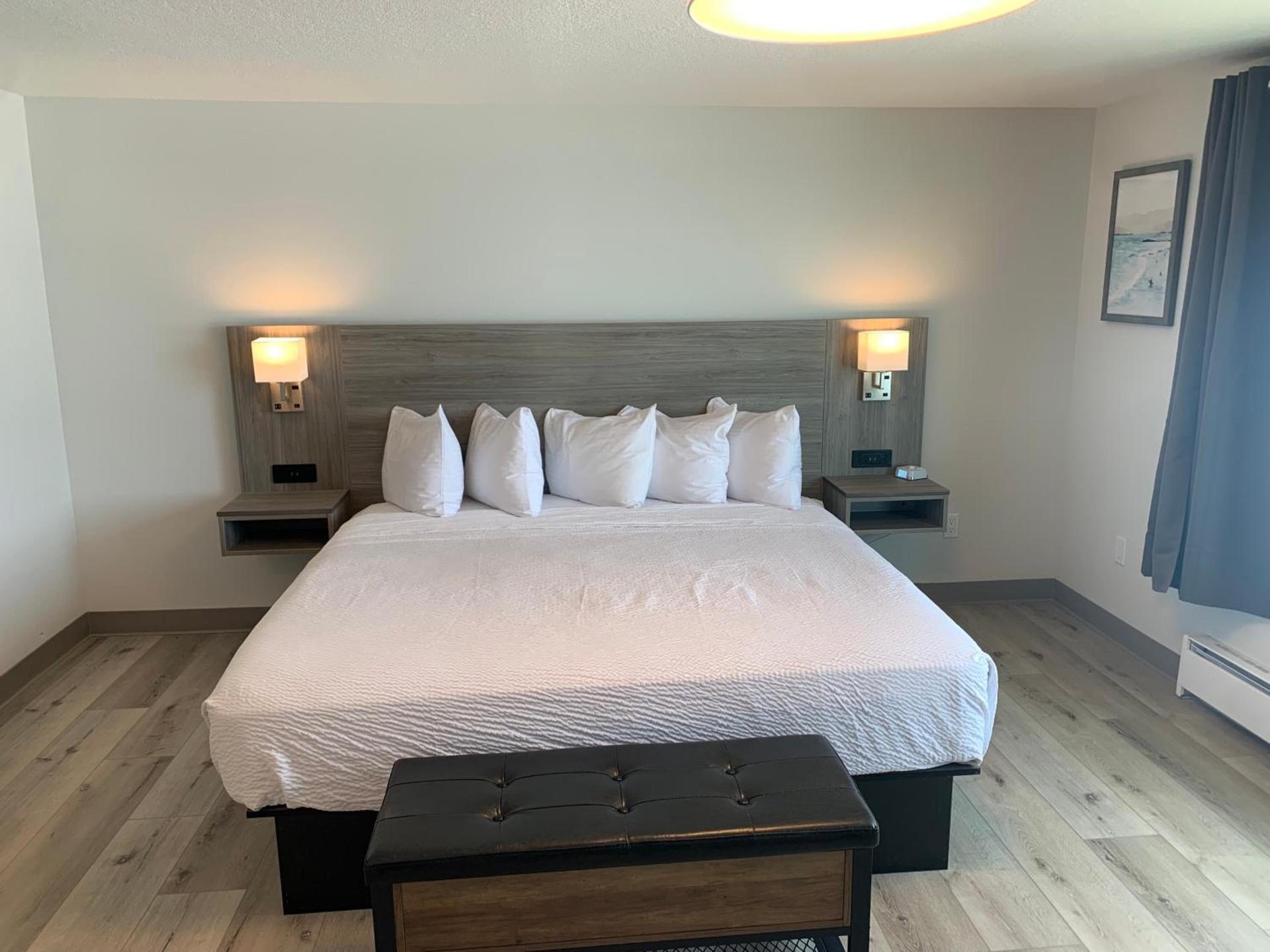 West Beach Suites photo 65