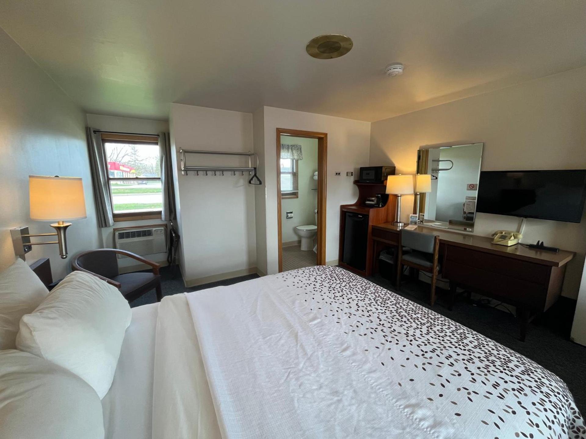 Bay Motel photo 35