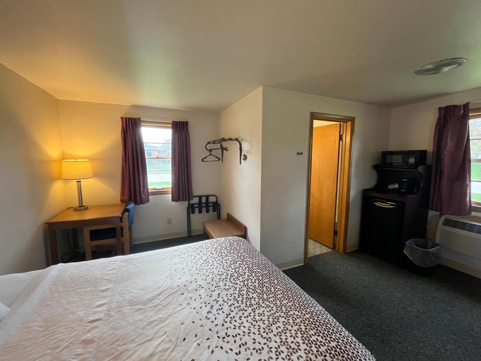 Bay Motel photo 40