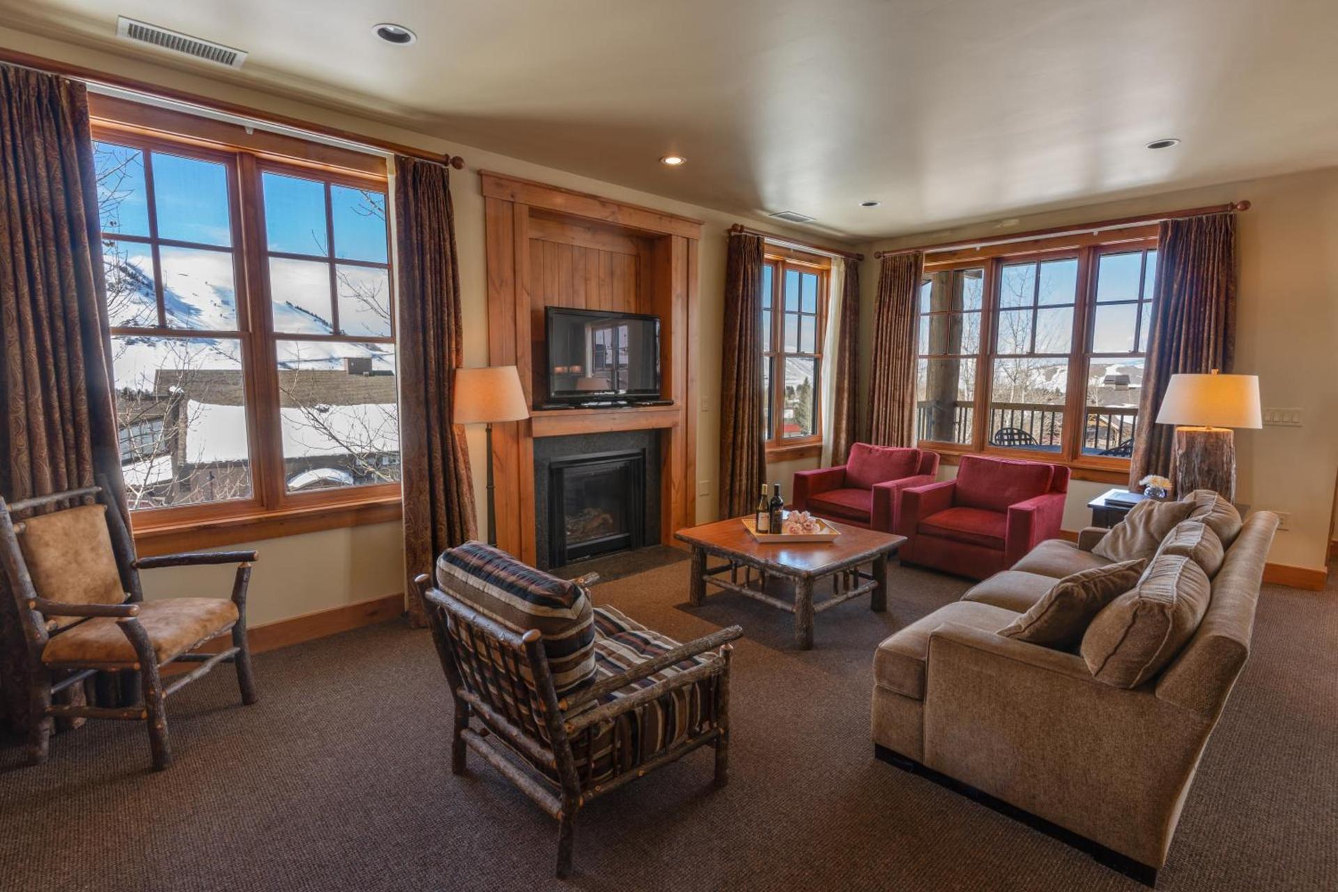 Snow King Resort Luxury Condominiums photo 17