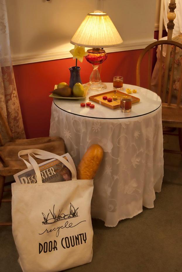 Eagle Harbor Inn photo 9