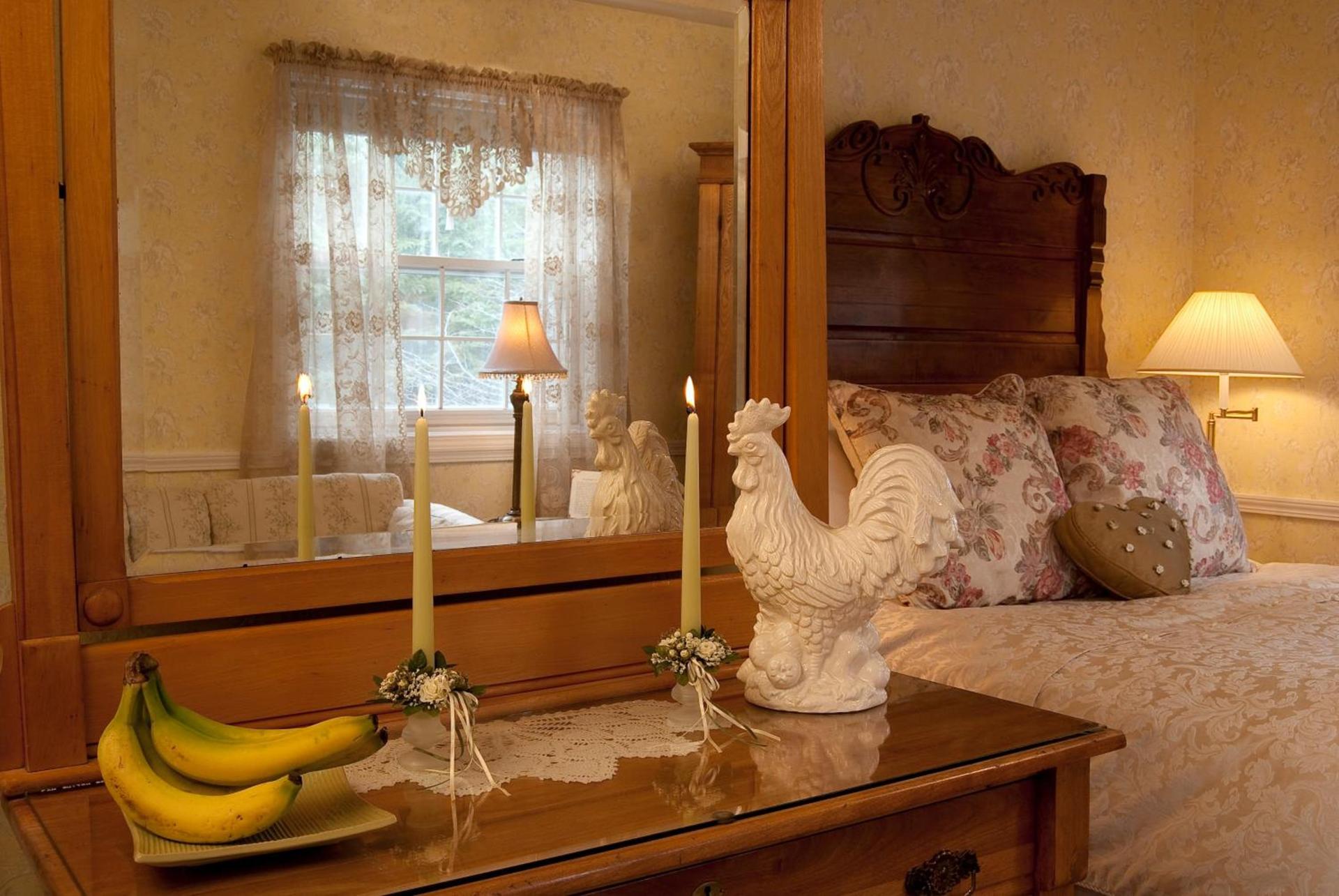 Eagle Harbor Inn photo 6