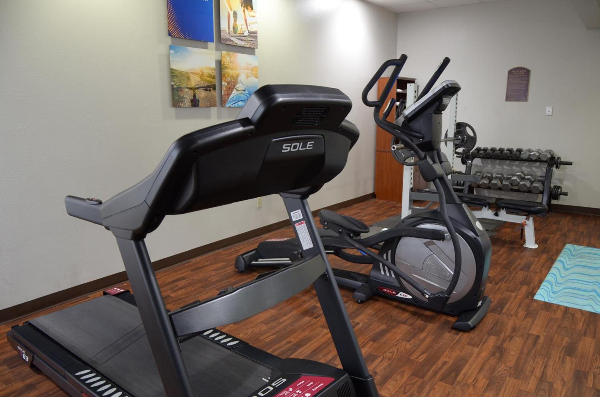 Comfort Suites Salem-Roanoke I-81 photo 28