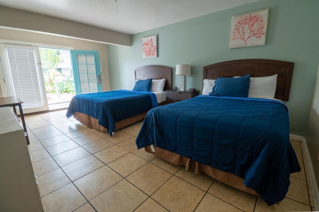 Ocean Villa Inn photo 51