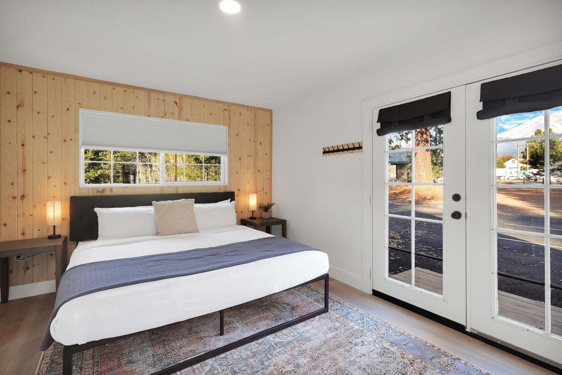 Shasta View Lodge photo 68