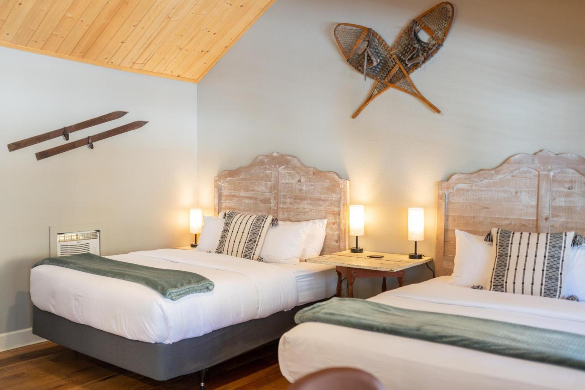 Shasta View Lodge photo 17