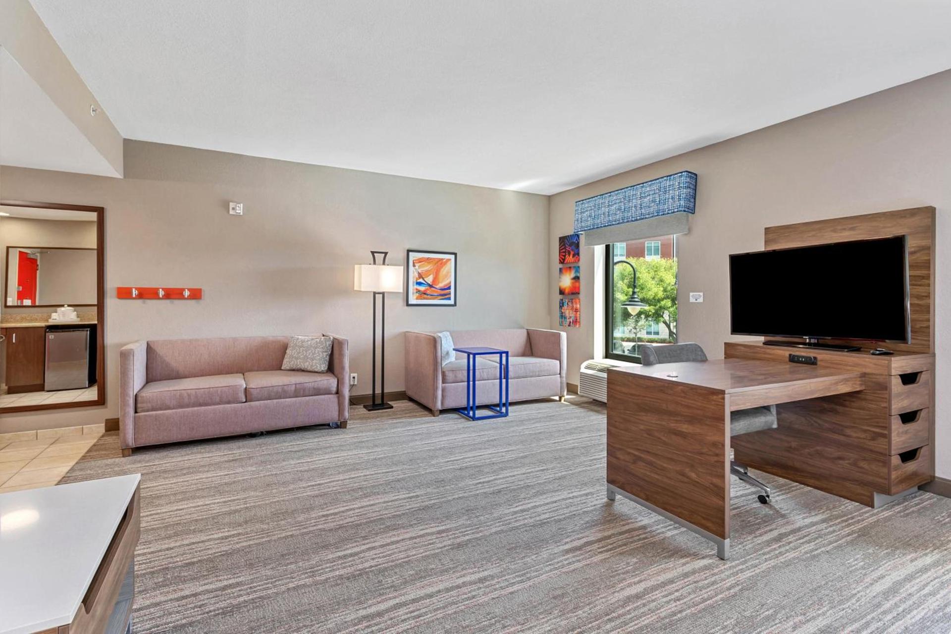 Hampton Inn & Suites Orlando-Apopka photo 28
