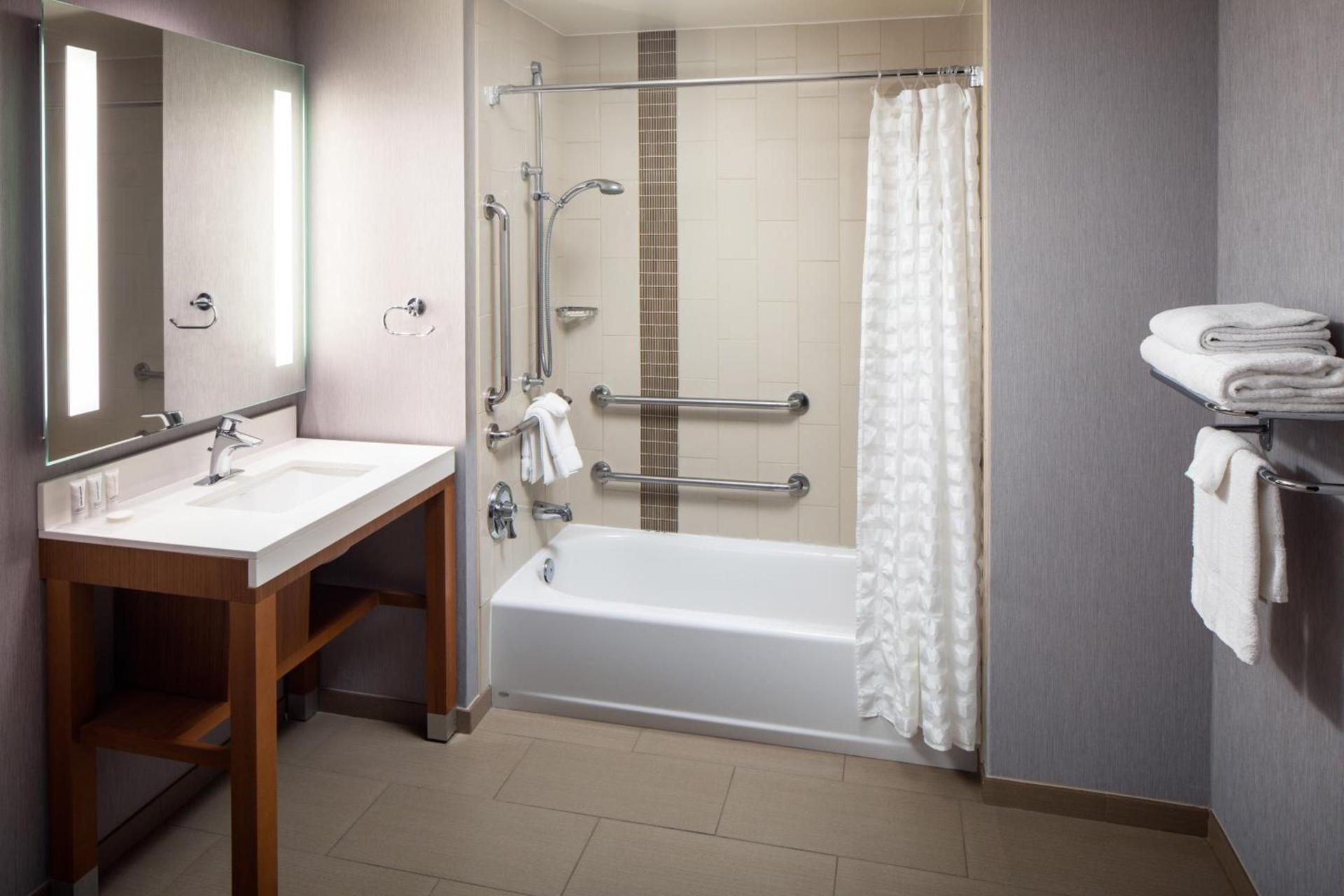 Hyatt Place Nashville Downtown photo 30