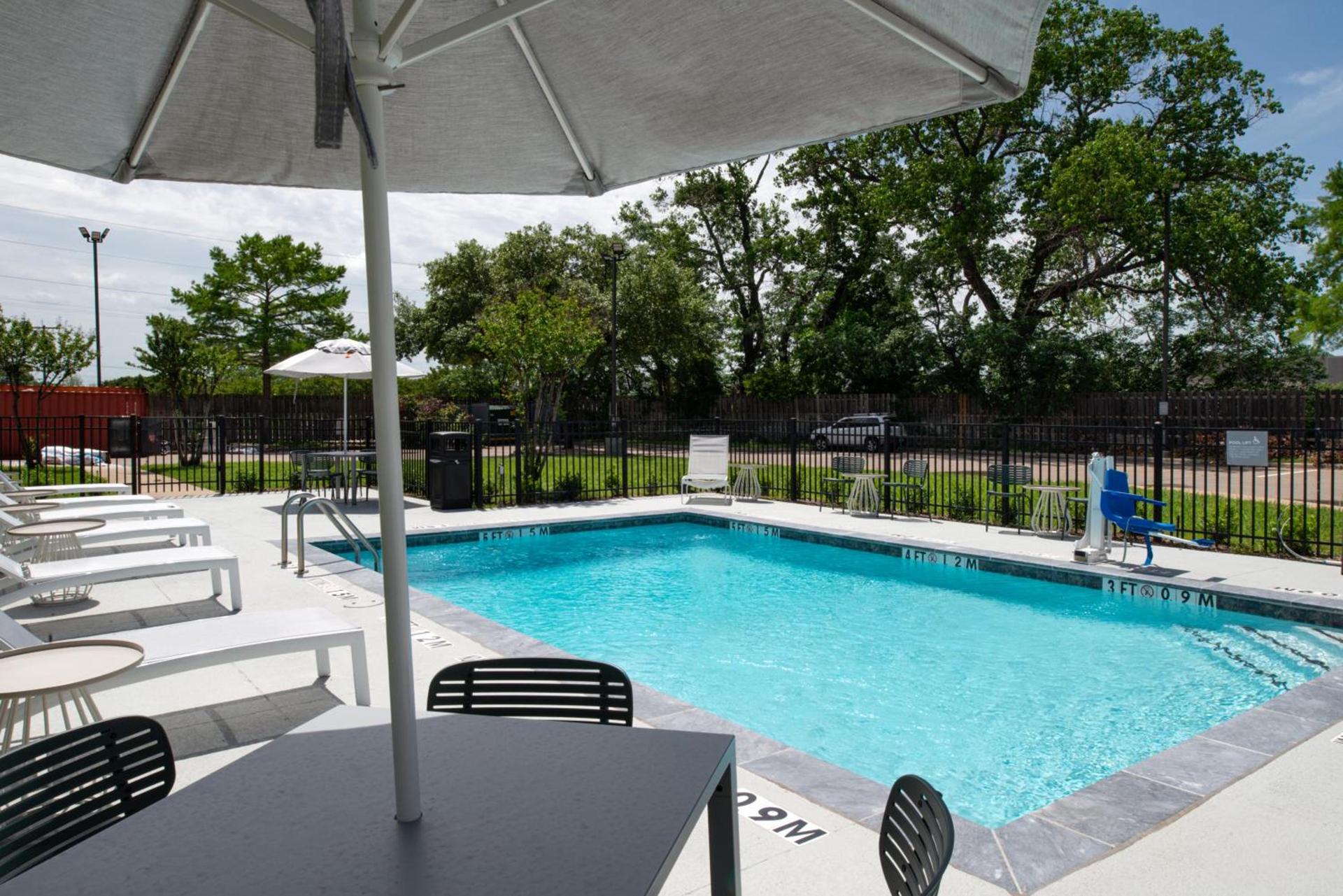 Spark By Hilton Dallas Medical District Love Field photo 10