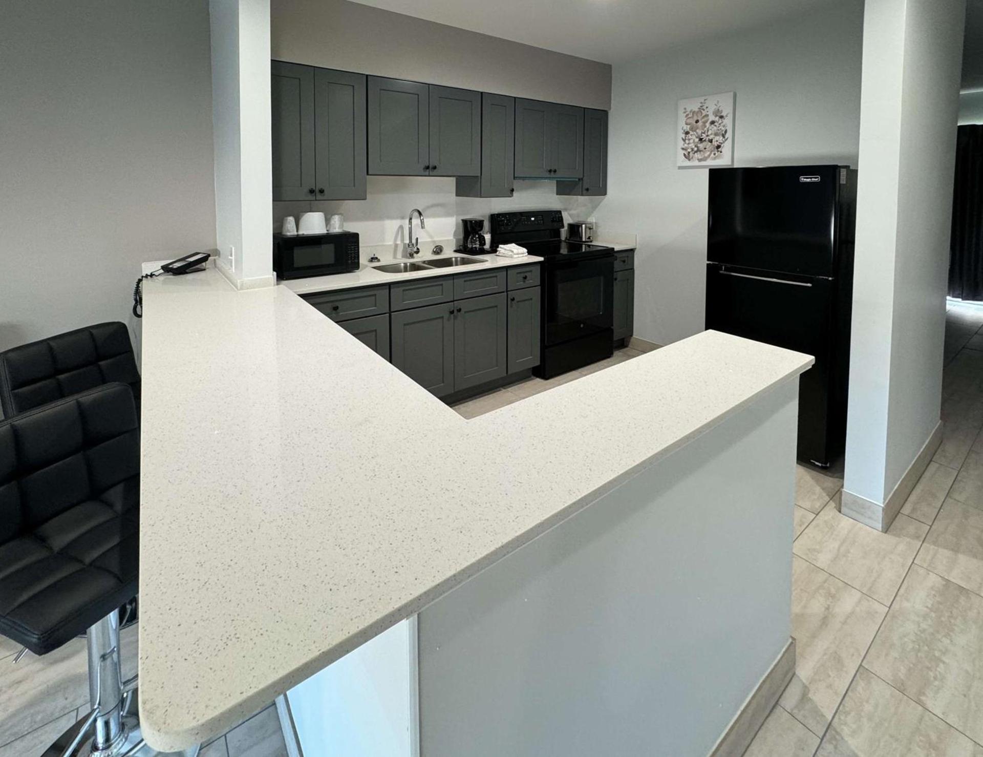 Studio 6-Englewood, FL photo 20