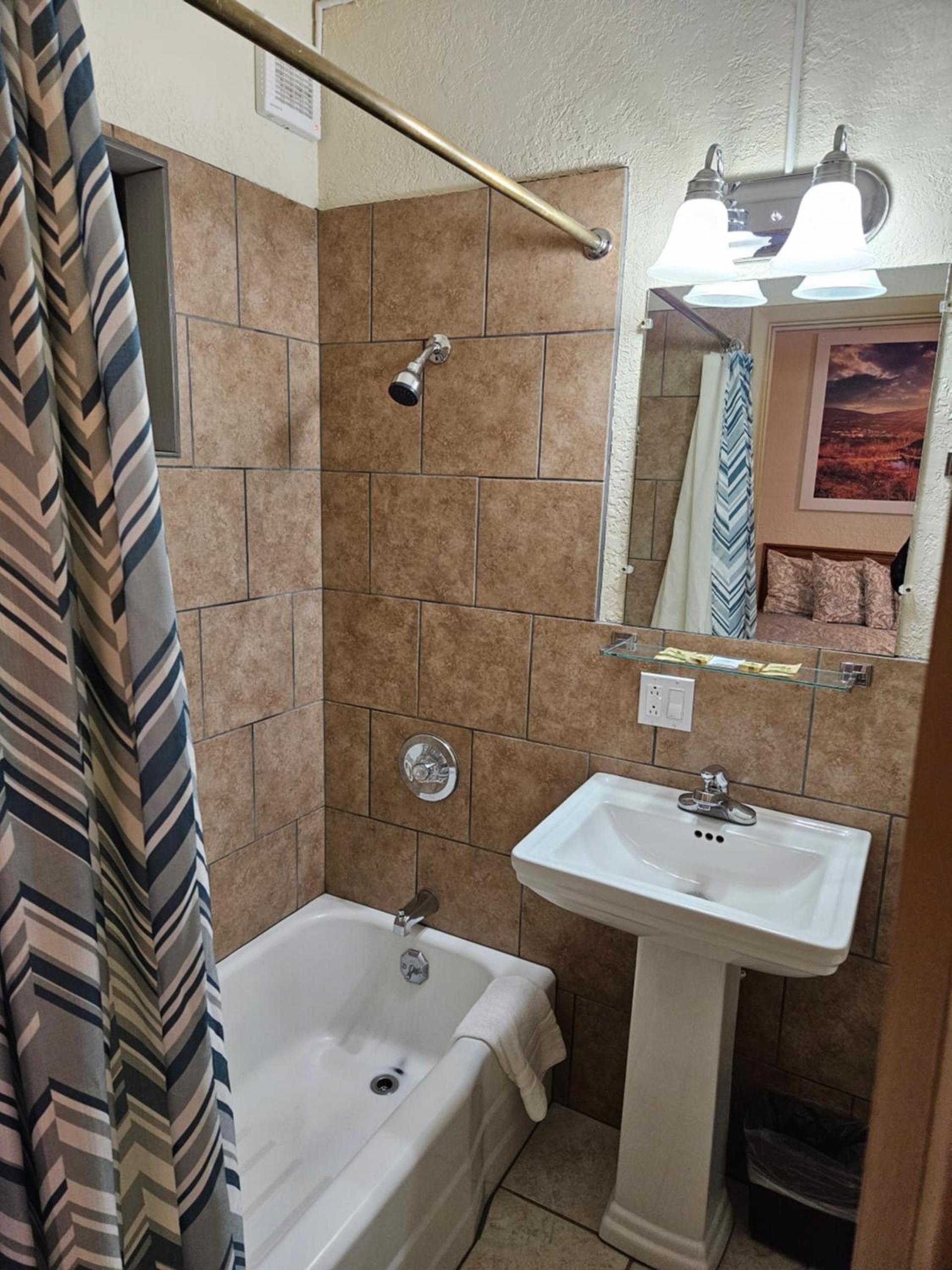 Travel Inn photo 17