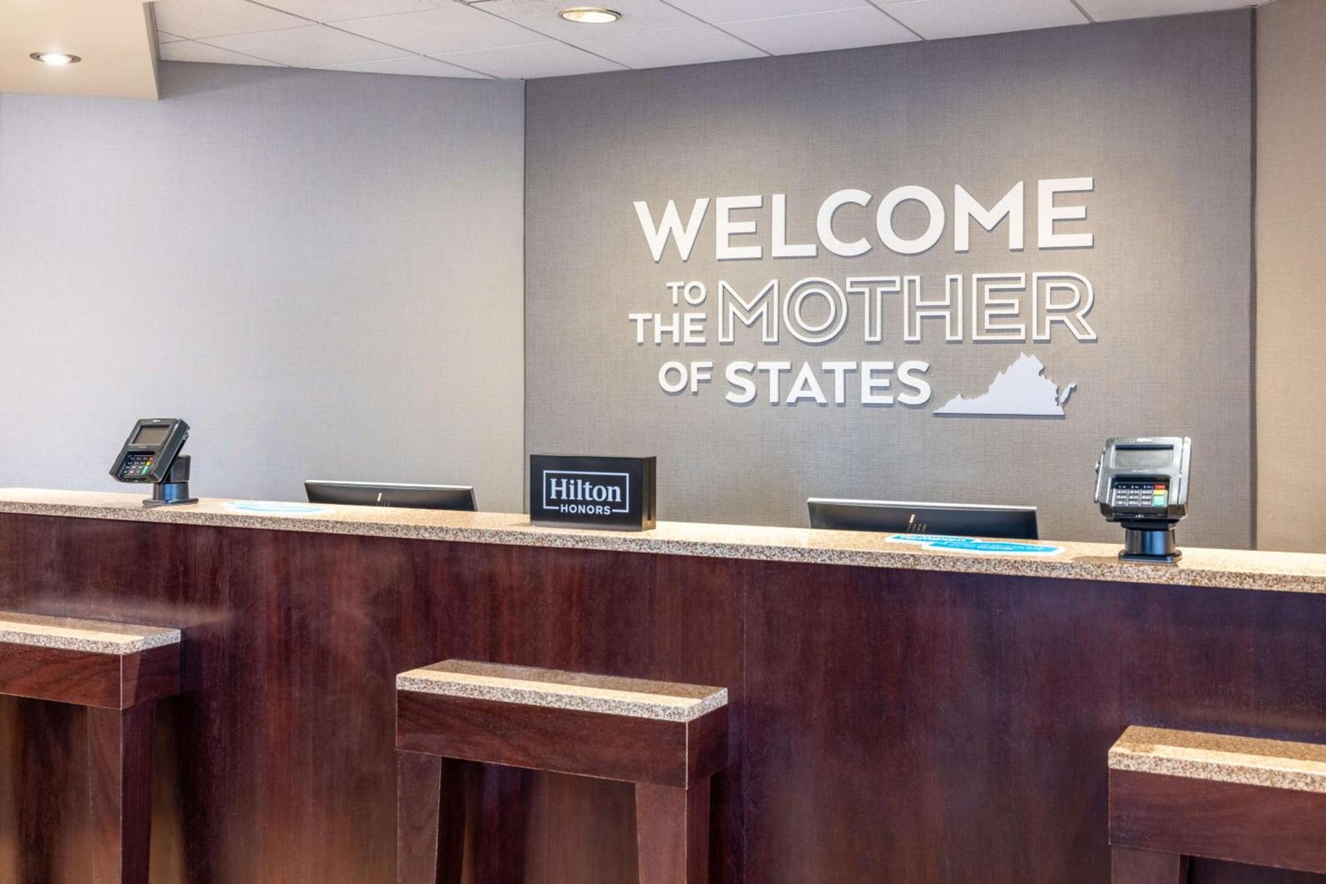 Hampton Inn Manassas photo 4