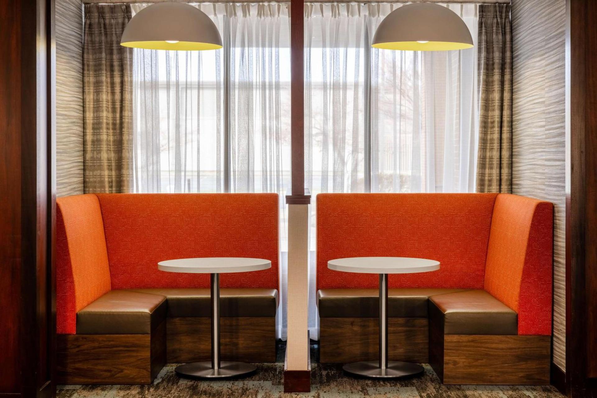 Hampton Inn Manassas photo 39