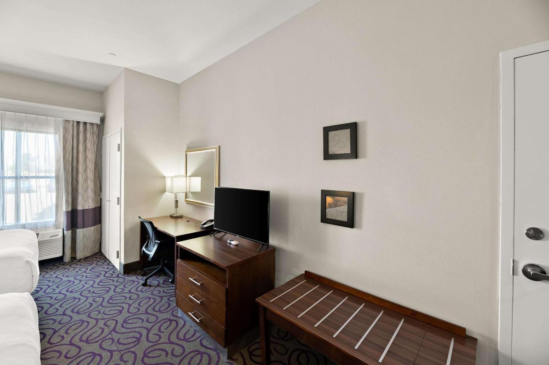 Comfort Inn & Suites Lovington photo 15
