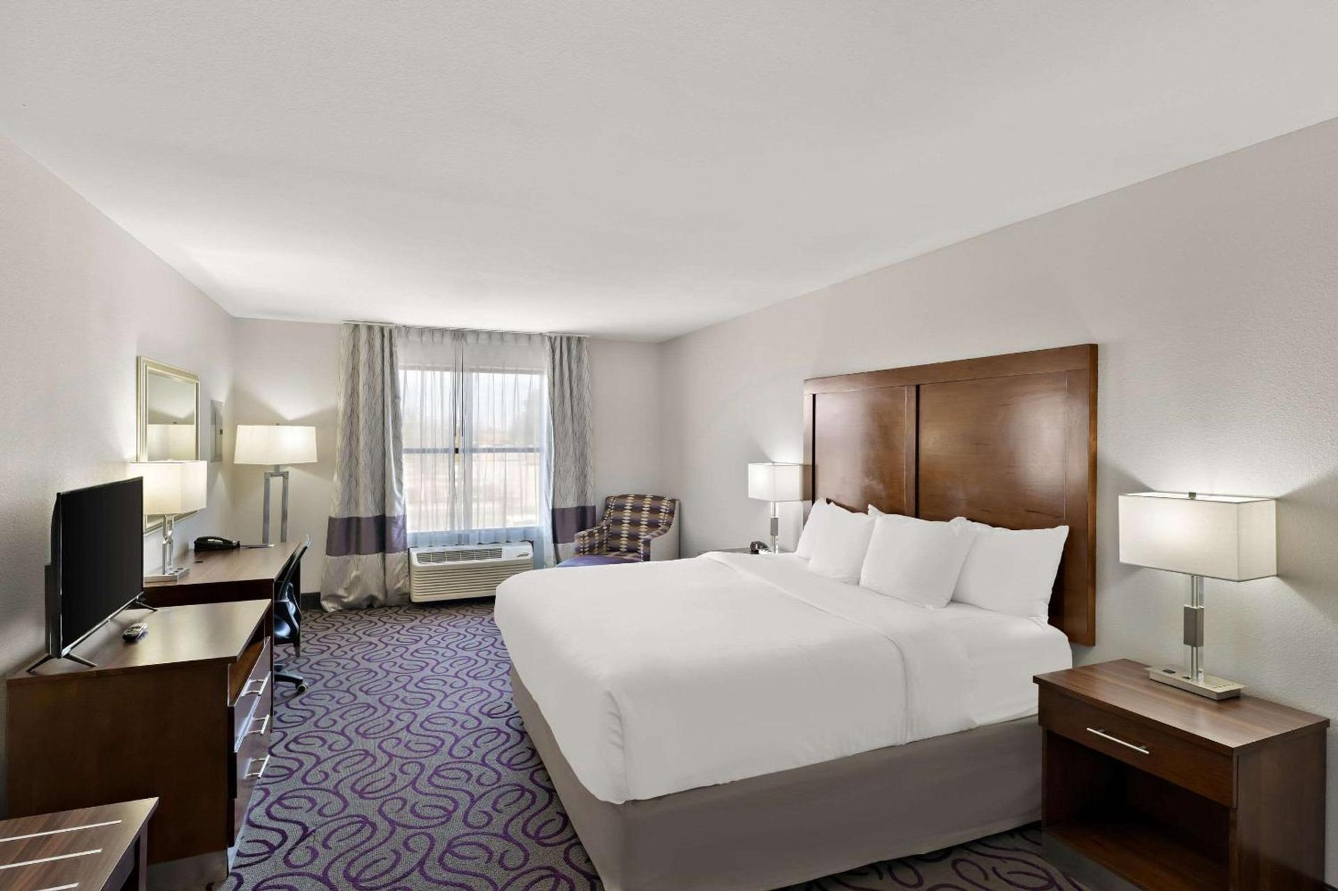 Comfort Inn & Suites Lovington photo 17