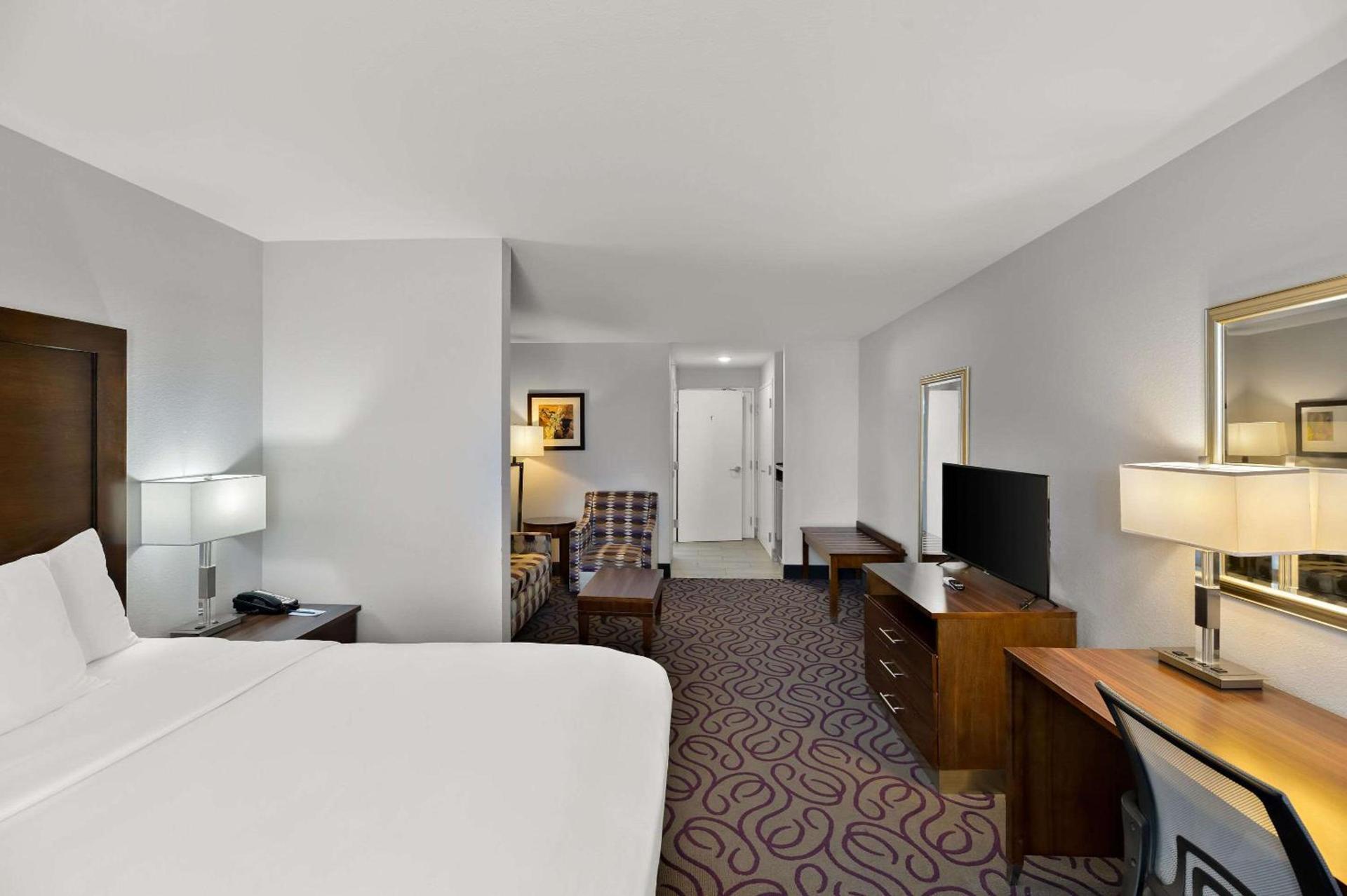 Comfort Inn & Suites Lovington photo 27